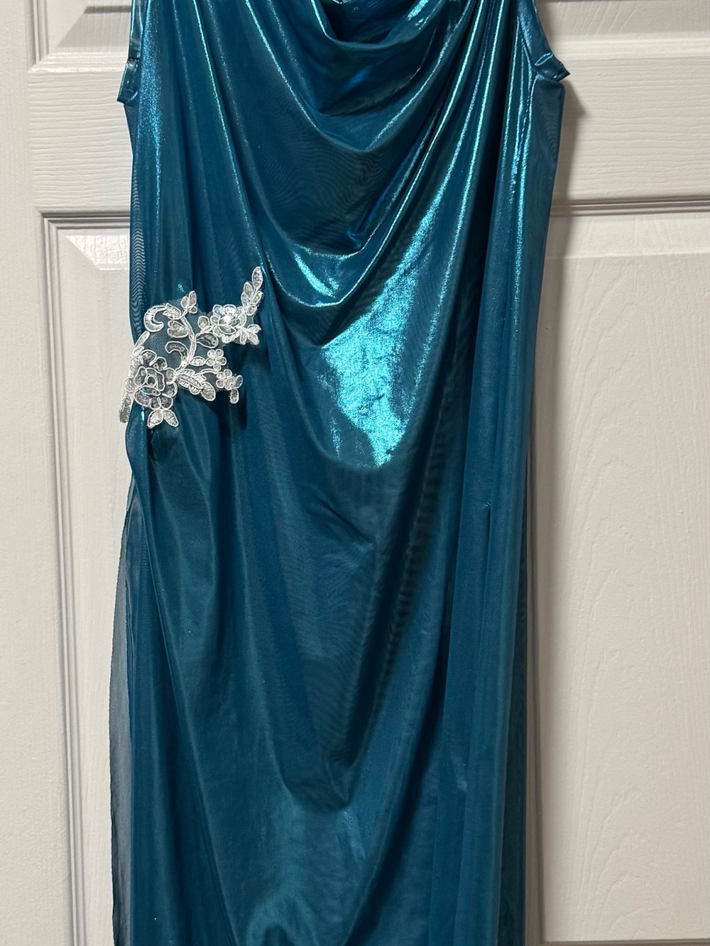 Custom Lyrical Overlay- gorgeous shimmery seafoam with ivory appliqué- SA.